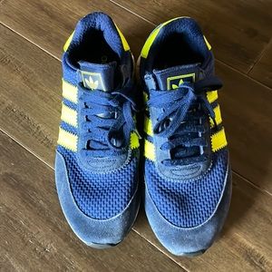 Adidas Navy sneakers size 7.5 Male